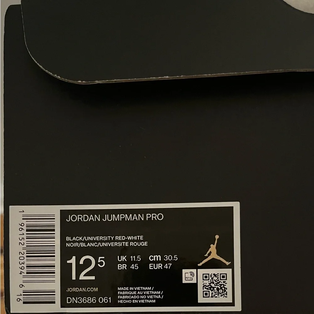 Air Jordan Jumpman Pro Mid-Top Basketball Sneakers in Black, White & Red